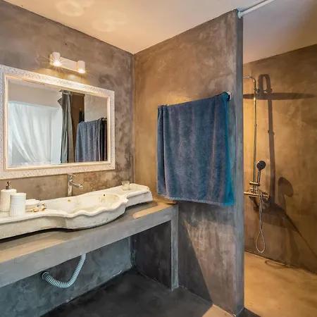 Aglaia * Livadi (Serifos)